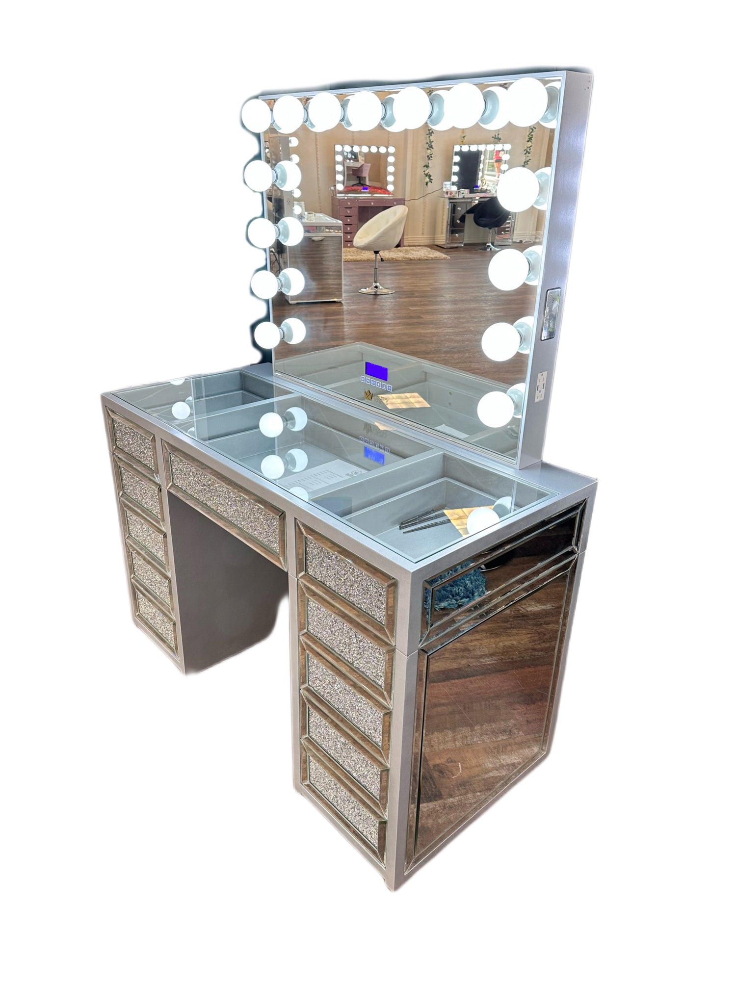 SlayStation® Diamond Edition Vanity Table Silver Queen Vanity Outlet